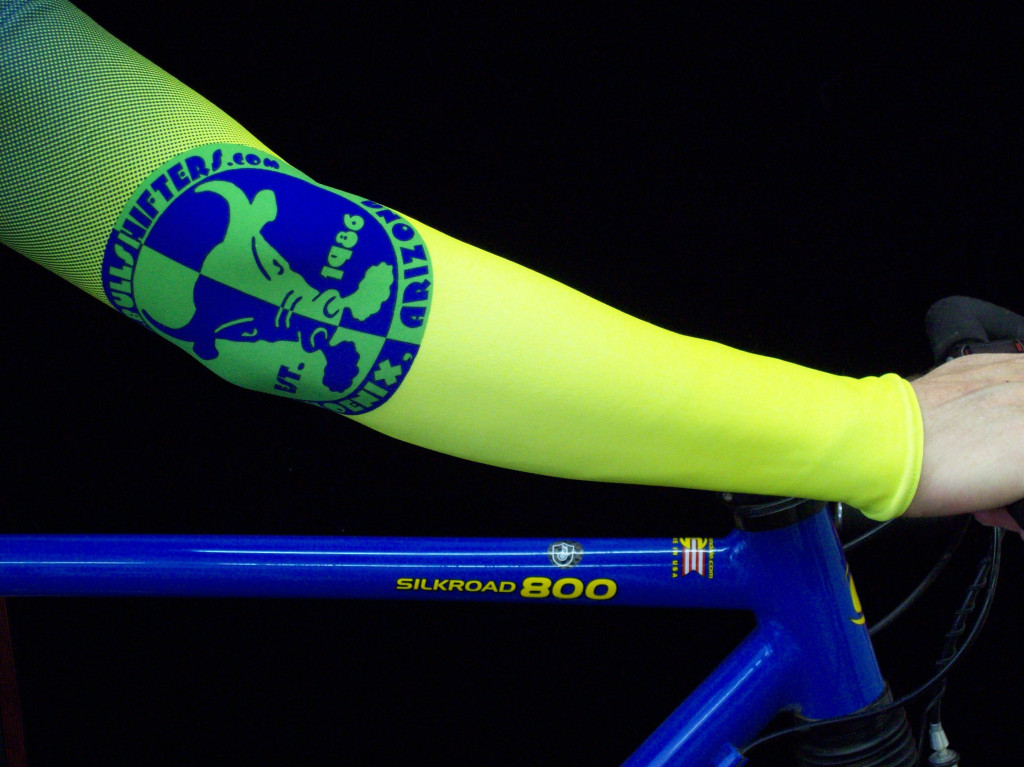 Bullshifter Printed Arm Warmers